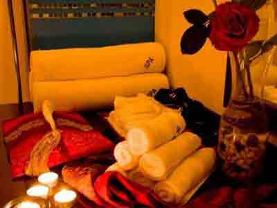  massage image gallery in red rose spa